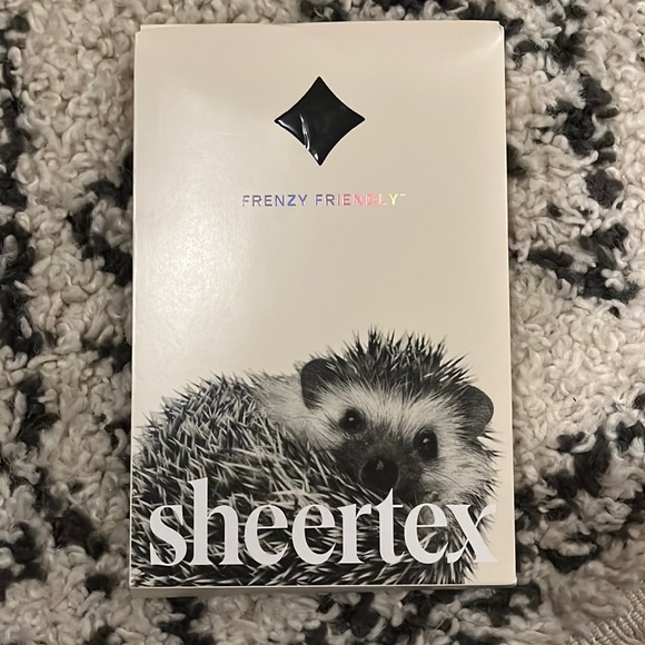 Classic Sheer Tights - Picture 1 of 4